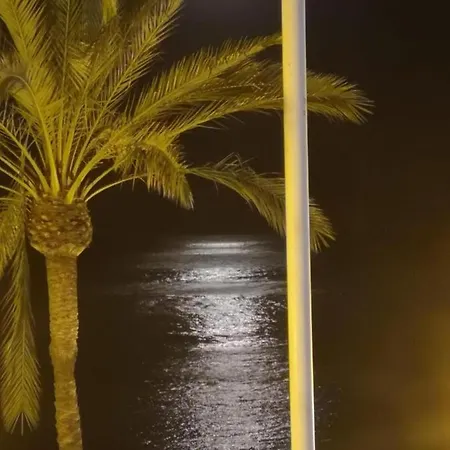 Appartement Beachfront Puerto Marina Sunrise *